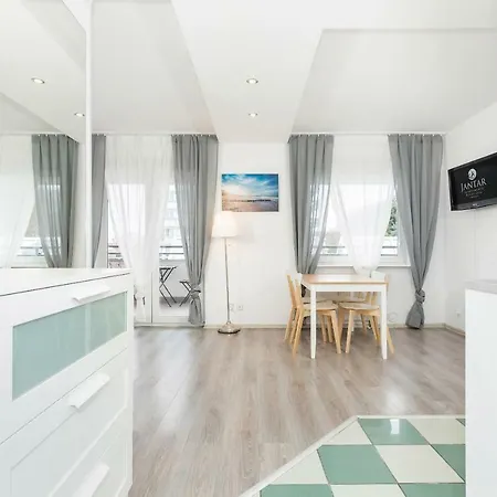 Jantar - Promenada * Kołobrzeg